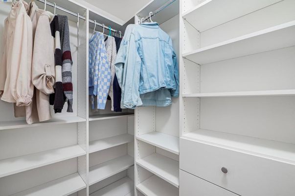 Interior, Walk-in Closets