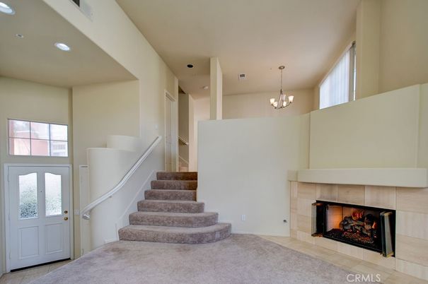 Chandelier, Fireplace, Interior, Pendant Lights, Recessed Lighting