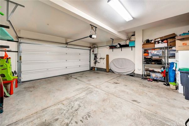 Garage, Interior