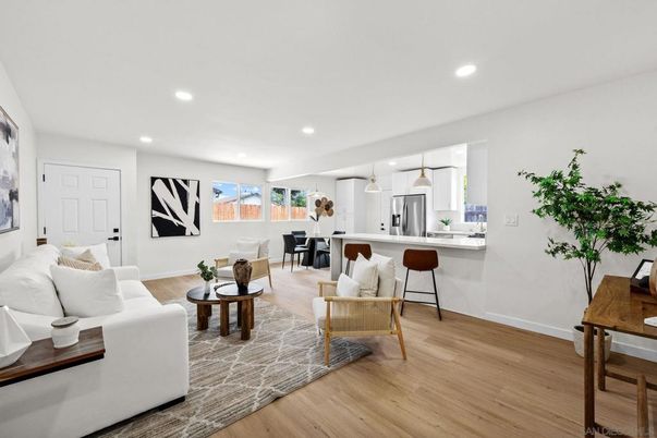 Dining room, Interior, Kitchen, Living room, Pendant Lights, Recessed Lighting, Wood Texture Flooring