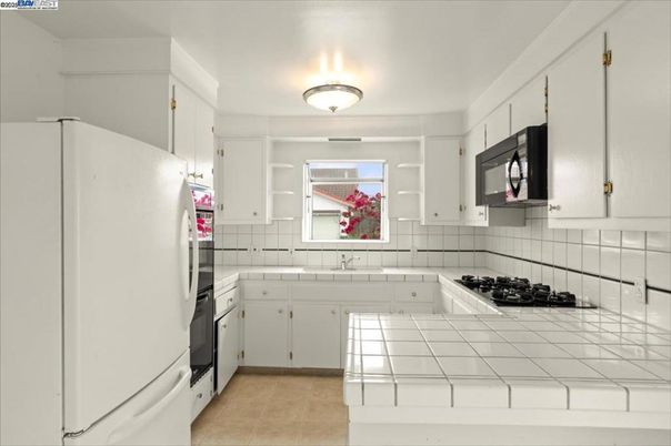 Interior, Kitchen, Tile Countertops