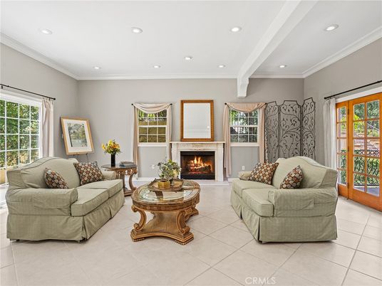 Fireplace, Interior, Living room, Recessed Lighting