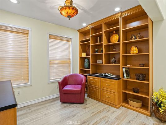 Home Office, Interior, Recessed Lighting, Wood Texture Flooring
