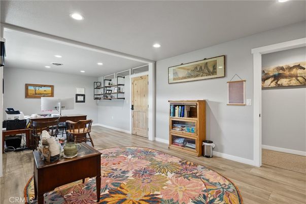 Home Office, Interior, Recessed Lighting, Wood Texture Flooring
