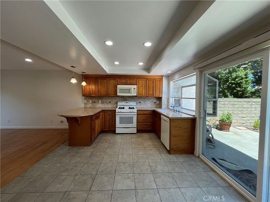 Interior, Kitchen, Pendant Lights, Recessed Lighting, Wood Texture Flooring