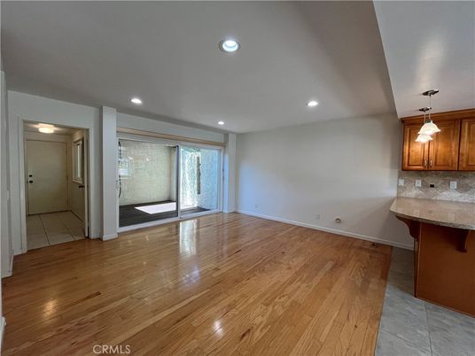 Empty room, Interior, Pendant Lights, Recessed Lighting, Wood Texture Flooring