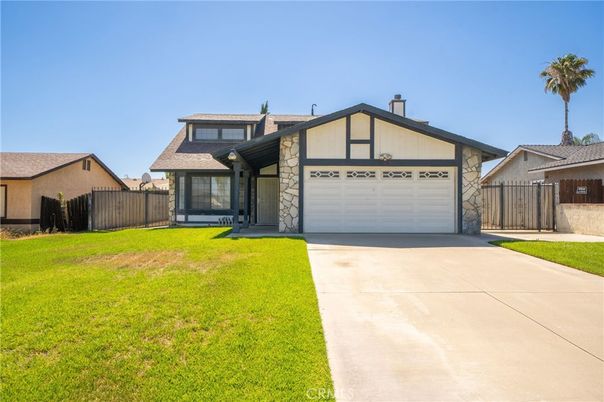 Attached, Backyard, Exterior, Facade, Farmhouse
