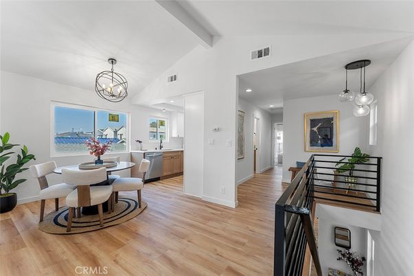 Chandelier, Dining room, Interior, Pendant Lights, Recessed Lighting, Wood Texture Flooring