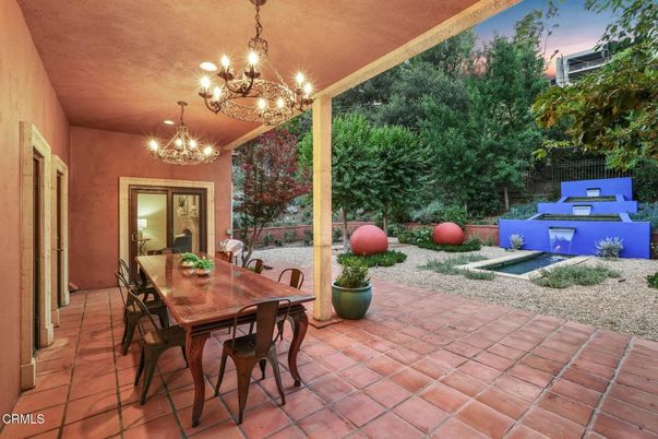 Chandelier, Dining room, Exterior, Interior