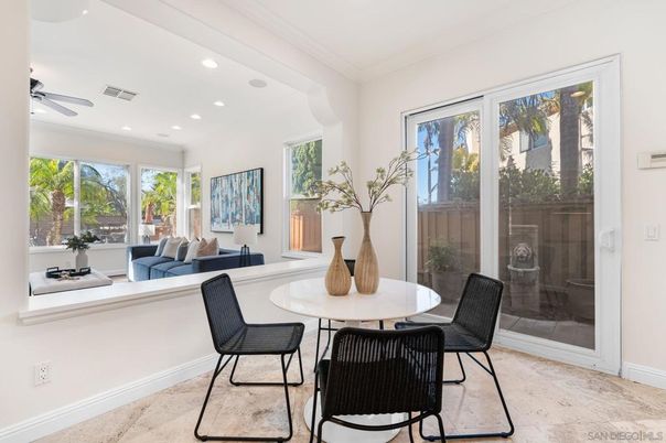 Dining room, Interior, Living room, Recessed Lighting