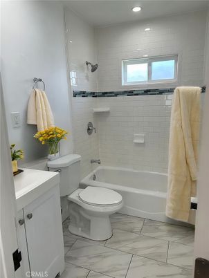 Bathroom, Interior, Marble, Recessed Lighting
