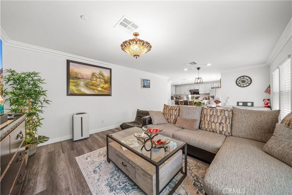 Interior, Kitchen, Living room, Pendant Lights, Recessed Lighting, Wood Texture Flooring