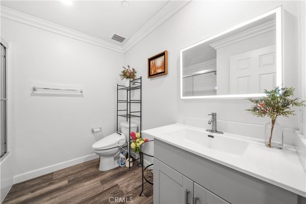 Bathroom, Interior, Recessed Lighting, Wood Texture Flooring