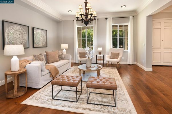 Chandelier, Interior, Living room, Recessed Lighting, Wood Texture Flooring