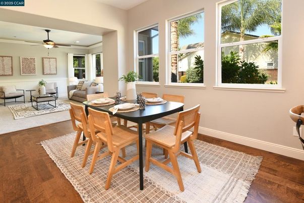 Dining room, Interior, Living room, Recessed Lighting, Wood Texture Flooring