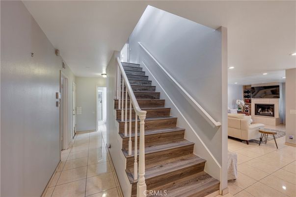 Fireplace, Interior, Recessed Lighting