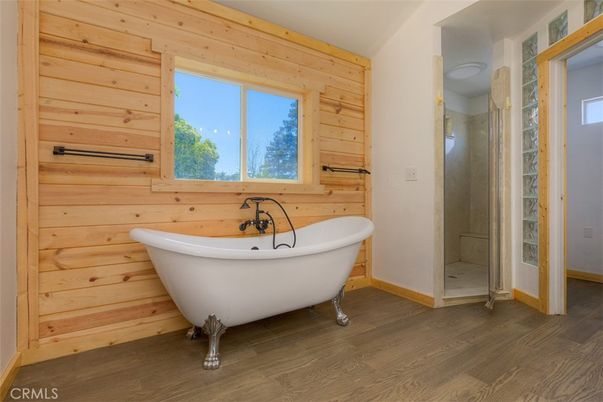 Bathroom, Free Standing Baths, Interior, Wood Texture Flooring, Wooden Walls