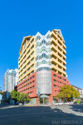 Exterior, Facade, Condo Building