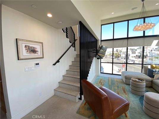 Interior, Living room, Pendant Lights, Recessed Lighting