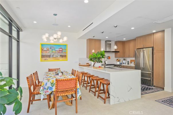 Dining room, Interior, Kitchen, Pendant Lights, Recessed Lighting, Stainless Steel Appliances