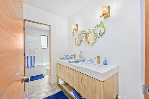 Bathroom, Dual Sink Vanities, Glass Shower, Interior