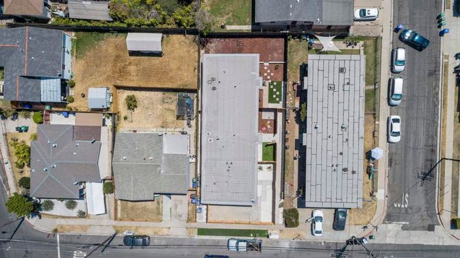 Exterior, Drone