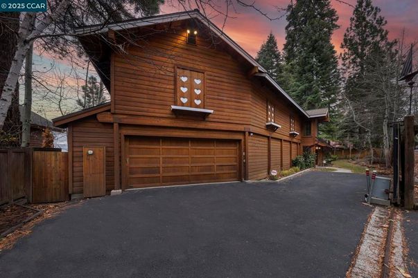 Attached, Exterior, Facade, Log Home