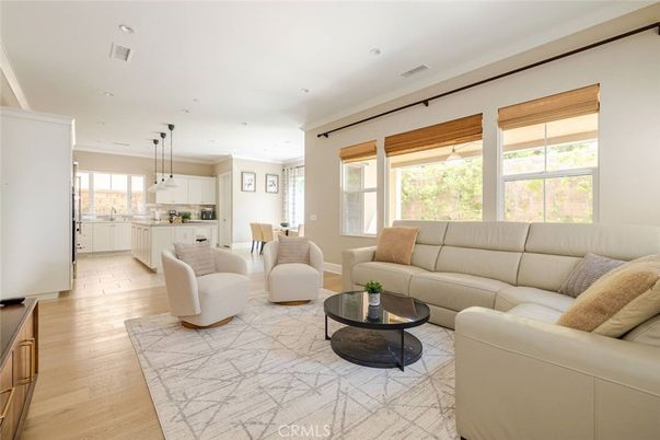 Interior, Kitchen, Living room, Pendant Lights, Recessed Lighting, Wood Texture Flooring