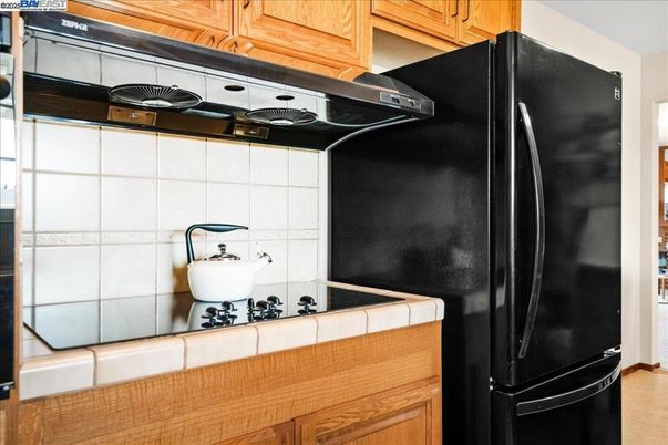 Interior, Kitchen, Tile Countertops