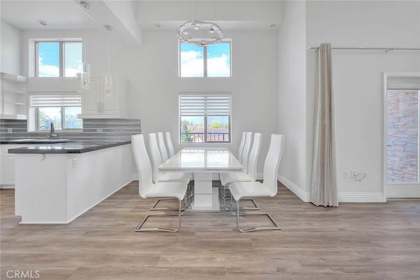 Dining room, Interior, Kitchen, Pendant Lights, Wood Texture Flooring