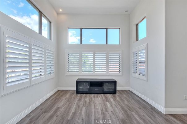 Fireplace, Interior, Recessed Lighting, Wood Texture Flooring