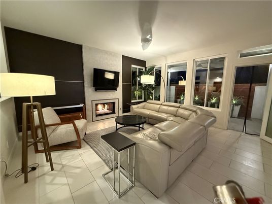 Fireplace, Interior, Living room