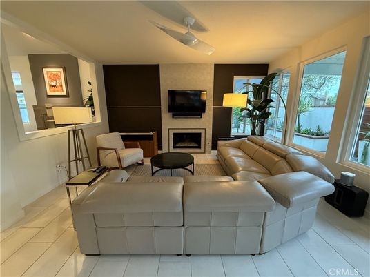 Fireplace, Interior, Living room