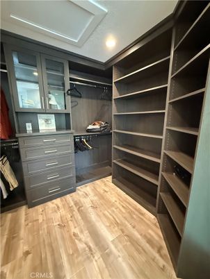 Interior, Recessed Lighting, Walk-in Closets, Wood Texture Flooring