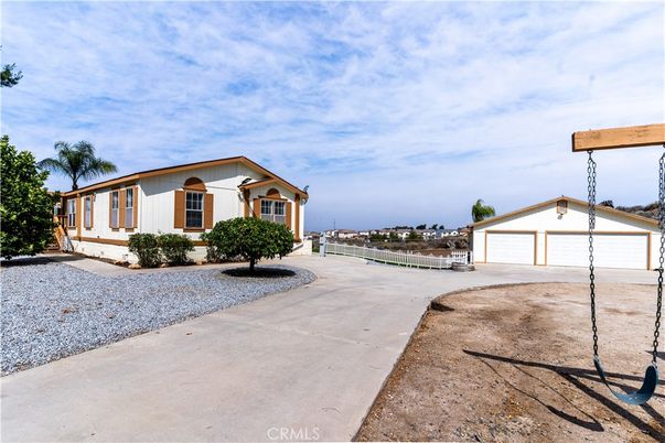 Backyard, Detached Garage, Exterior