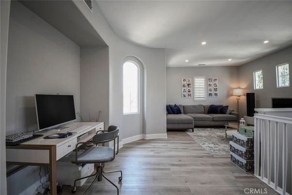 Home Office, Interior, Living room, Recessed Lighting, Wood Texture Flooring