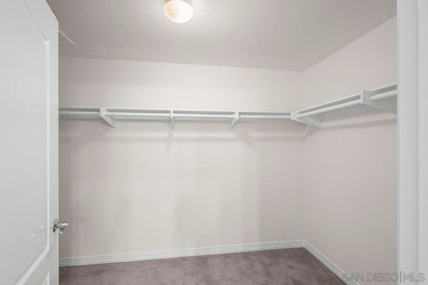 Interior, Walk-in Closets