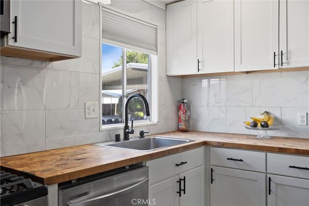 Interior, Kitchen, Marble Walls