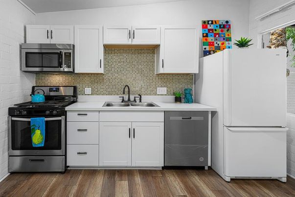 Interior, Kitchen, Stainless Steel Appliances, Wood Texture Flooring