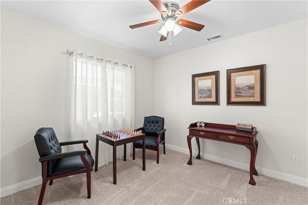 Home Office, Interior