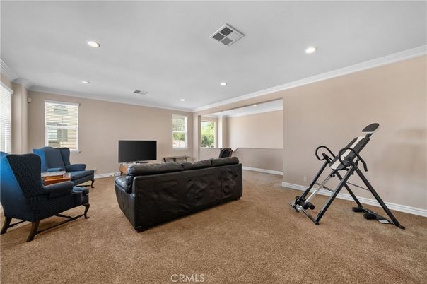 Fitness Equipment, Interior, Living room, Recessed Lighting