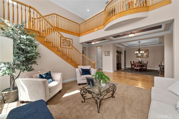 Chandelier, Dining room, Interior, Living room, Recessed Lighting, Wood Texture Flooring