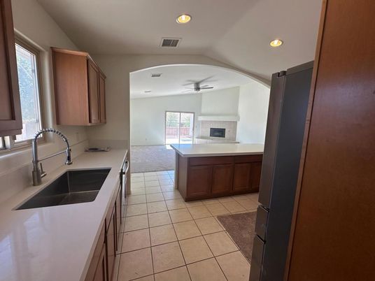 Fireplace, Interior, Kitchen, Recessed Lighting