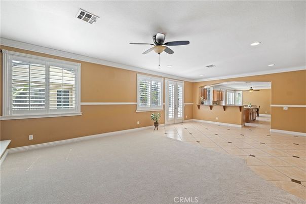 Empty room, Interior, Recessed Lighting