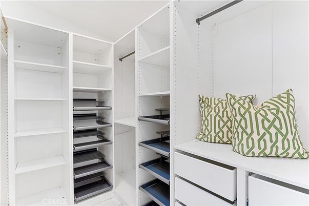 Interior, Walk-in Closets