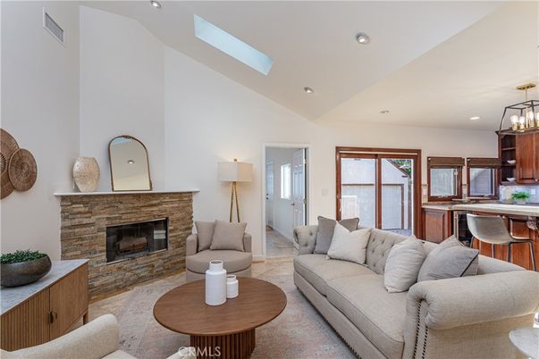 Fireplace, Interior, Living room, Pendant Lights, Recessed Lighting
