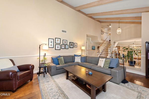 Interior, Living room, Pendant Lights, Wood Texture Flooring