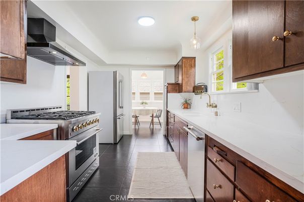 Interior, Kitchen, Pendant Lights, Recessed Lighting, Stainless Steel Appliances