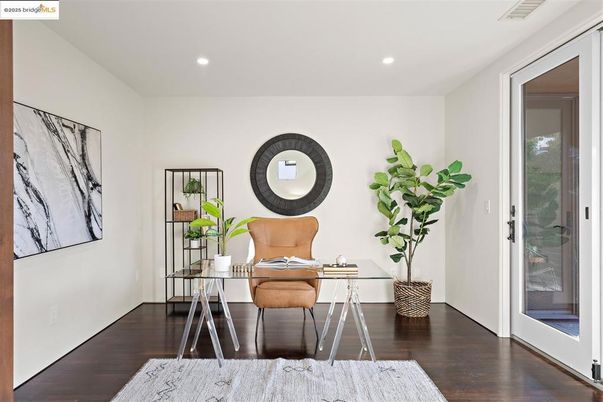 Home Office, Interior, Recessed Lighting, Wood Texture Flooring