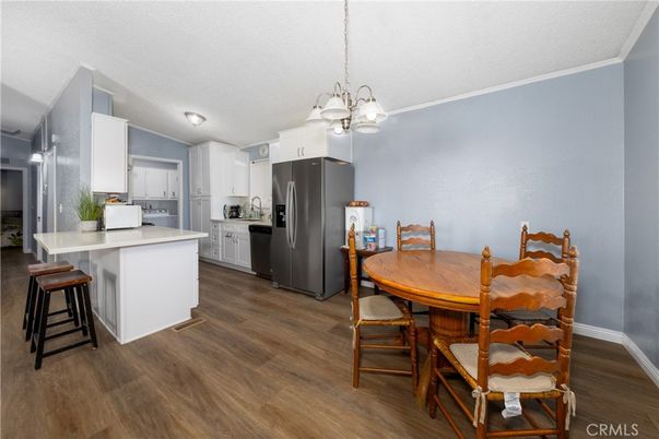 Chandelier, Dining room, Interior, Kitchen, Wood Texture Flooring